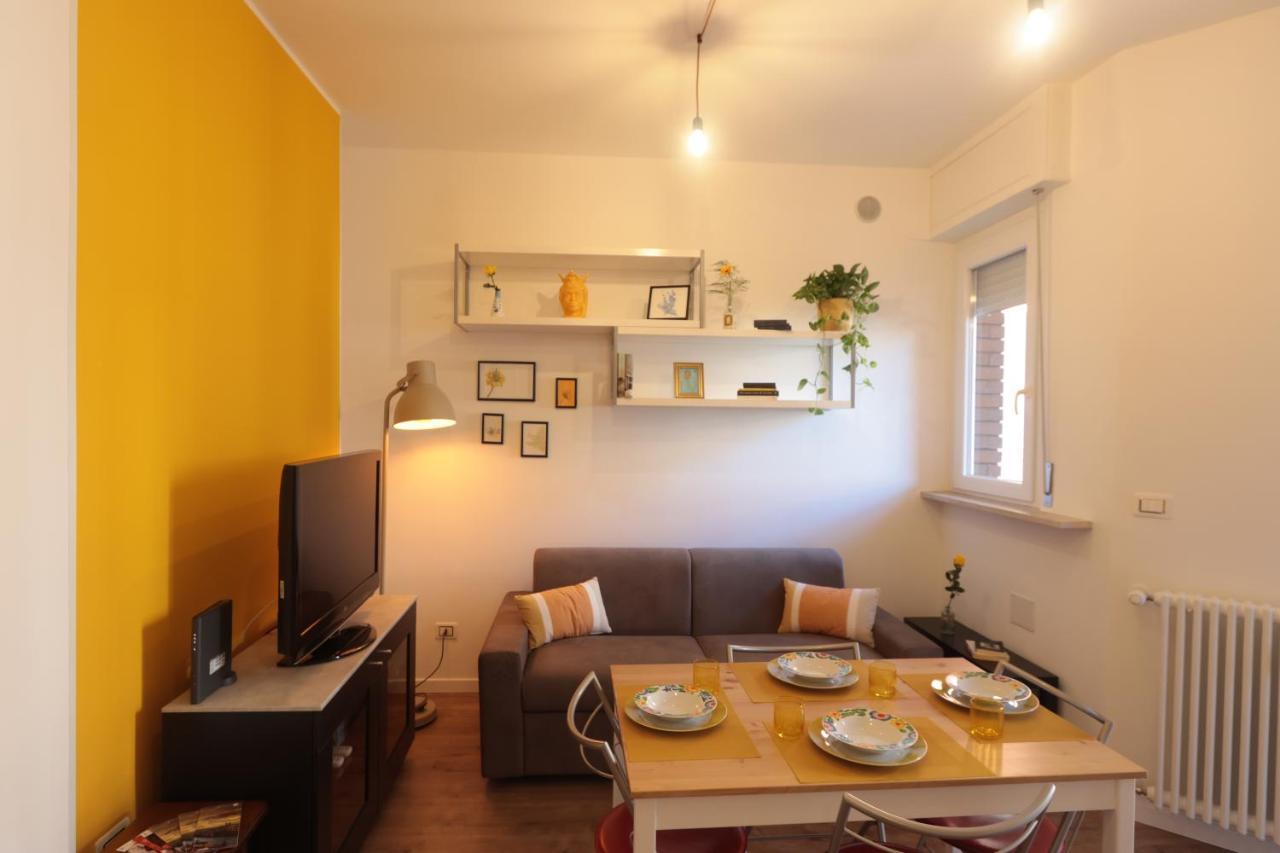 Il Petalo Giallo เวโรนา ภายนอก รูปภาพ